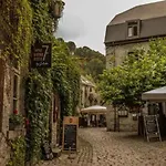 Horská chata Charming Whistler In The Heart Of