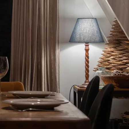 Charming Whistler In The Heart Of Chalet